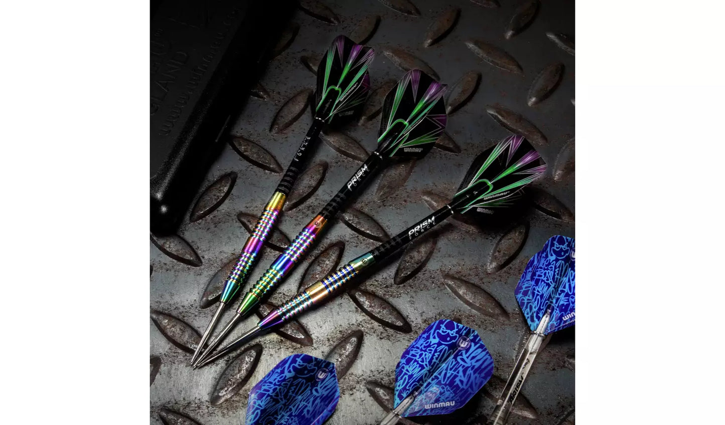 Winmau Tuscan 24g 90% Tungsten Urban Grip Darts Set